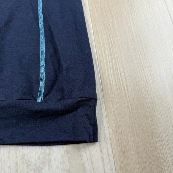 Wears Woody Womens Blue Lightweight Performance Pullover Hoodie Size Medium - Picture 6 of 10